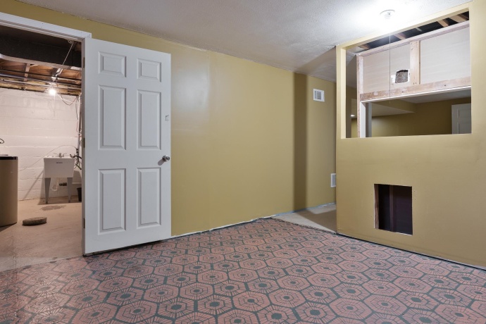 610 COTTAGE GROVE, ROCKFORD, Illinois 61103, 3 Bedrooms Bedrooms, ,1 BathroomBathrooms,House,For Sale,COTTAGE GROVE,202506777