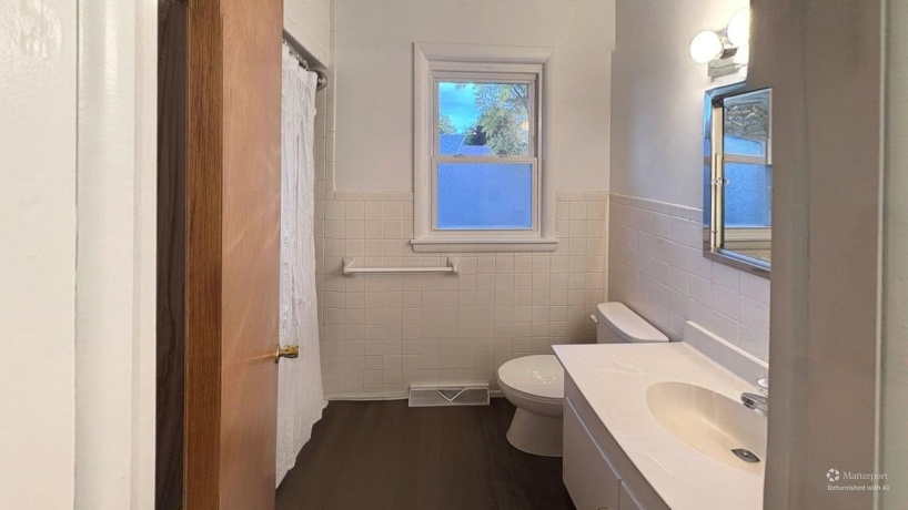 2032 Laurel, FREEPORT, Illinois 61032, 3 Bedrooms Bedrooms, ,2 BathroomsBathrooms,House,For Sale,Laurel,202506778