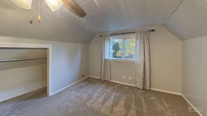 2032 Laurel, FREEPORT, Illinois 61032, 3 Bedrooms Bedrooms, ,2 BathroomsBathrooms,House,For Sale,Laurel,202506778