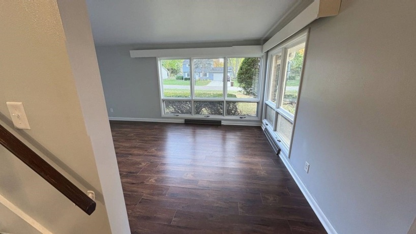 2032 Laurel, FREEPORT, Illinois 61032, 3 Bedrooms Bedrooms, ,2 BathroomsBathrooms,House,For Sale,Laurel,202506778