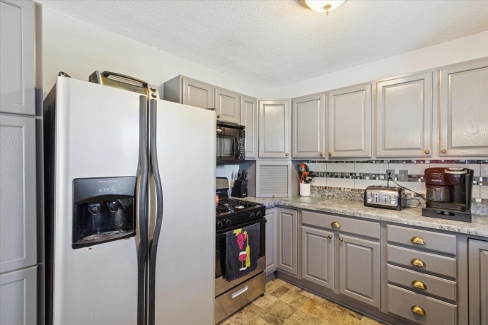 14110 Kirane, SOUTH BELOIT, Illinois 61080, 5 Bedrooms Bedrooms, ,3 BathroomsBathrooms,House,For Sale,Kirane,202506541