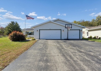 14110 Kirane, SOUTH BELOIT, Illinois 61080, 5 Bedrooms Bedrooms, ,3 BathroomsBathrooms,House,For Sale,Kirane,202506541