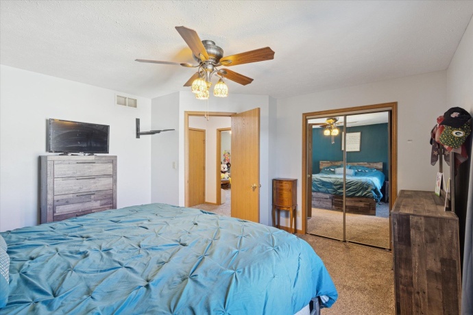 14110 Kirane, SOUTH BELOIT, Illinois 61080, 5 Bedrooms Bedrooms, ,3 BathroomsBathrooms,House,For Sale,Kirane,202506541