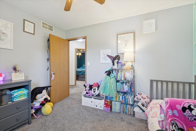 14110 Kirane, SOUTH BELOIT, Illinois 61080, 5 Bedrooms Bedrooms, ,3 BathroomsBathrooms,House,For Sale,Kirane,202506541