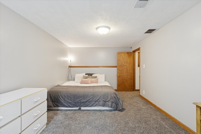 14110 Kirane, SOUTH BELOIT, Illinois 61080, 5 Bedrooms Bedrooms, ,3 BathroomsBathrooms,House,For Sale,Kirane,202506541