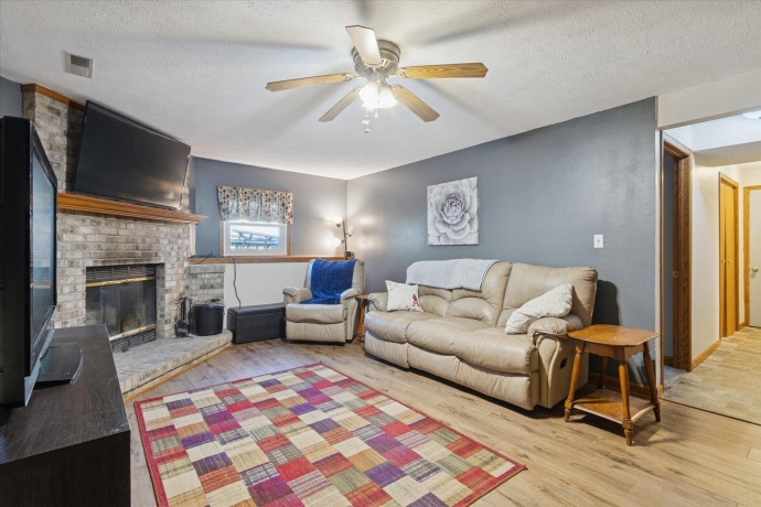 14110 Kirane, SOUTH BELOIT, Illinois 61080, 5 Bedrooms Bedrooms, ,3 BathroomsBathrooms,House,For Sale,Kirane,202506541