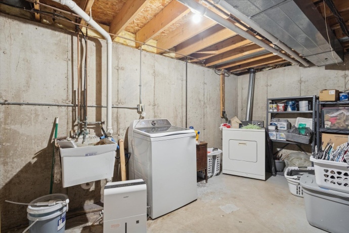 14110 Kirane, SOUTH BELOIT, Illinois 61080, 5 Bedrooms Bedrooms, ,3 BathroomsBathrooms,House,For Sale,Kirane,202506541