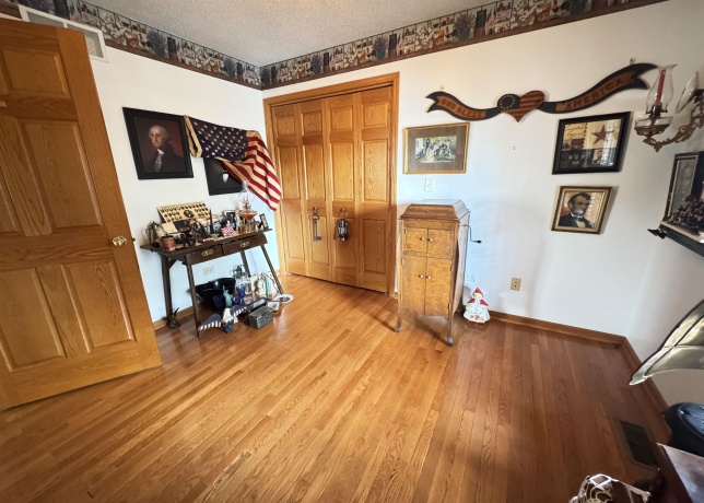 22782A Short, LANARK, Illinois 61046, 4 Bedrooms Bedrooms, ,4 BathroomsBathrooms,House,For Sale,Short,202506781