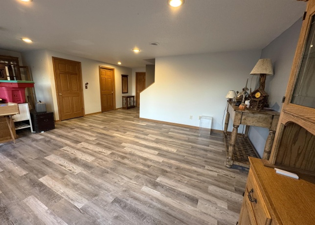 22782A Short, LANARK, Illinois 61046, 4 Bedrooms Bedrooms, ,4 BathroomsBathrooms,House,For Sale,Short,202506781