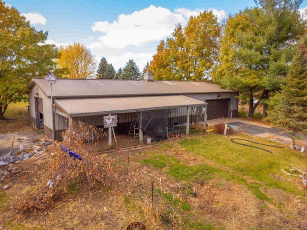 22782A Short, LANARK, Illinois 61046, 4 Bedrooms Bedrooms, ,4 BathroomsBathrooms,House,For Sale,Short,202506781