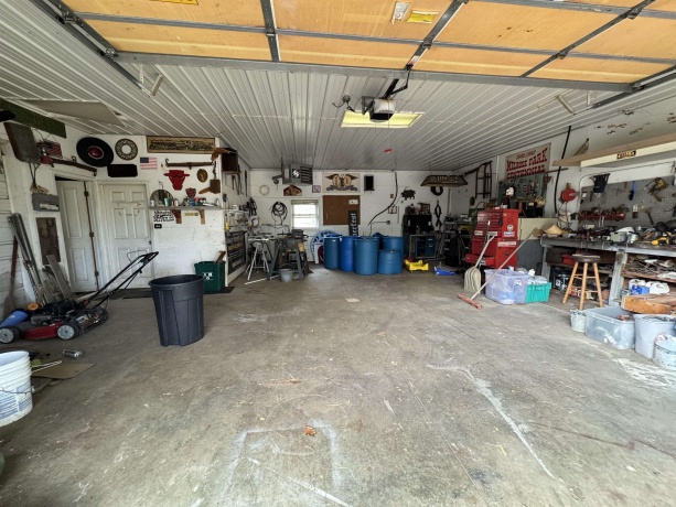 22782A Short, LANARK, Illinois 61046, 4 Bedrooms Bedrooms, ,4 BathroomsBathrooms,House,For Sale,Short,202506781