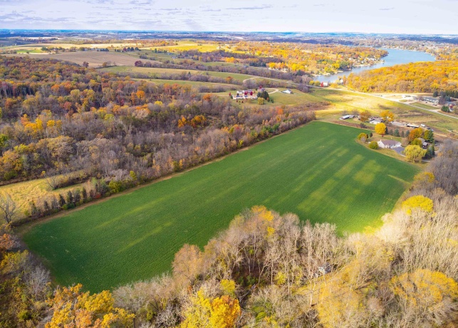 22782A Short, LANARK, Illinois 61046, 4 Bedrooms Bedrooms, ,4 BathroomsBathrooms,House,For Sale,Short,202506781