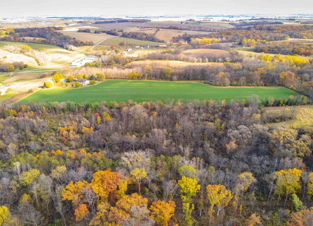 22782A Short, LANARK, Illinois 61046, 4 Bedrooms Bedrooms, ,4 BathroomsBathrooms,House,For Sale,Short,202506781