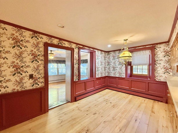 702 Washington, ROCKTON, Illinois 61072, 3 Bedrooms Bedrooms, ,1 BathroomBathrooms,House,For Sale,Washington,202506782