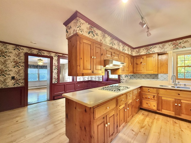 702 Washington, ROCKTON, Illinois 61072, 3 Bedrooms Bedrooms, ,1 BathroomBathrooms,House,For Sale,Washington,202506782