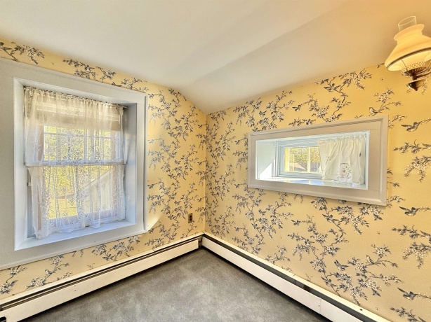 702 Washington, ROCKTON, Illinois 61072, 3 Bedrooms Bedrooms, ,1 BathroomBathrooms,House,For Sale,Washington,202506782