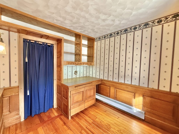 702 Washington, ROCKTON, Illinois 61072, 3 Bedrooms Bedrooms, ,1 BathroomBathrooms,House,For Sale,Washington,202506782