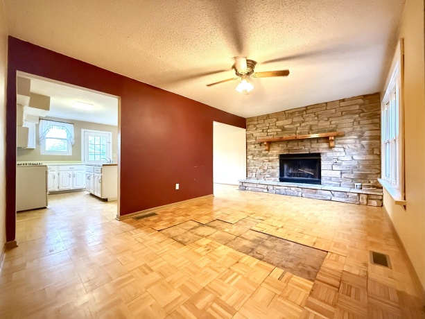 9955 High, STILLMAN VALLEY, Illinois 61084, 3 Bedrooms Bedrooms, ,2 BathroomsBathrooms,House,For Sale,High,202506783