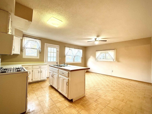 9955 High, STILLMAN VALLEY, Illinois 61084, 3 Bedrooms Bedrooms, ,2 BathroomsBathrooms,House,For Sale,High,202506783