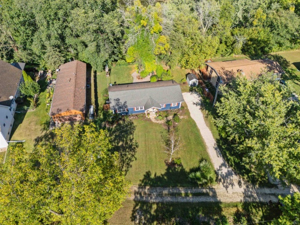 4641 Beach, DUBUQUE, Iowa 52003, 3 Bedrooms Bedrooms, ,3 BathroomsBathrooms,House,For Sale,Beach,202506785