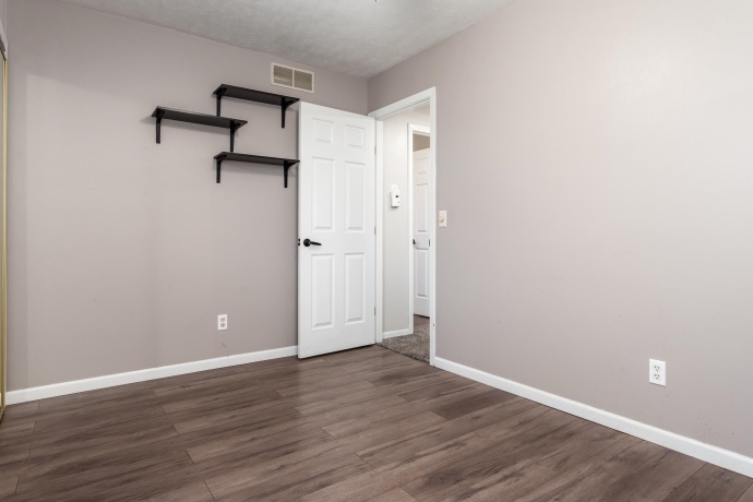 4558 Hampstead, LOVES PARK, Illinois 61111, 4 Bedrooms Bedrooms, ,3 BathroomsBathrooms,House,For Sale,Hampstead,202506789