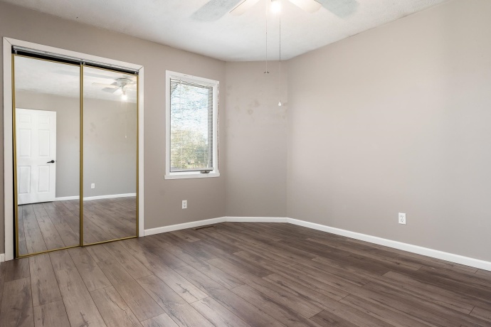 4558 Hampstead, LOVES PARK, Illinois 61111, 4 Bedrooms Bedrooms, ,3 BathroomsBathrooms,House,For Sale,Hampstead,202506789