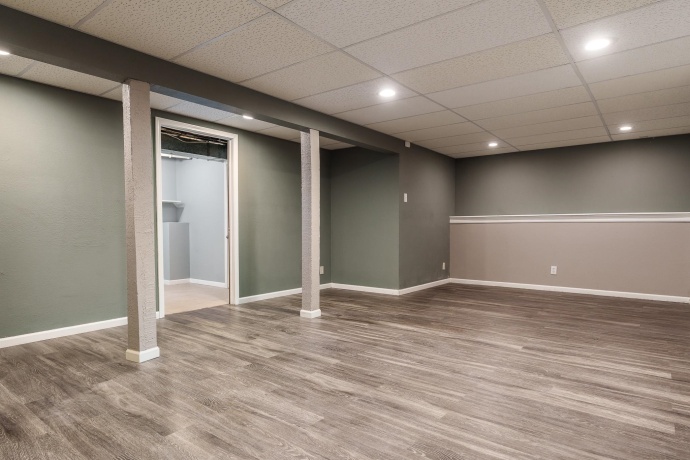 4558 Hampstead, LOVES PARK, Illinois 61111, 4 Bedrooms Bedrooms, ,3 BathroomsBathrooms,House,For Sale,Hampstead,202506789