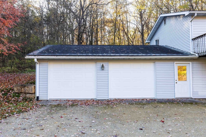 1021 Schapville, ELIZABETH, Illinois 61028, 2 Bedrooms Bedrooms, ,2 BathroomsBathrooms,House,For Sale,Schapville,202506790