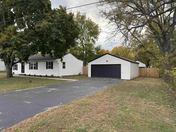 11708 Dorothea, MACHESNEY PARK, Illinois 61115, 3 Bedrooms Bedrooms, ,2 BathroomsBathrooms,House,For Sale,Dorothea,202506791