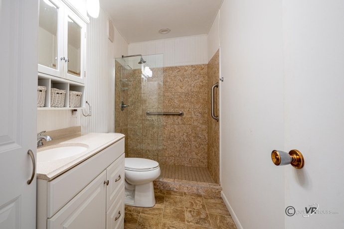 1010 Ridge, GALENA, Illinois 61036, 3 Bedrooms Bedrooms, ,1 BathroomBathrooms,House,For Sale,Ridge,202506792