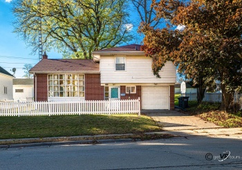 1010 Ridge, GALENA, Illinois 61036, 3 Bedrooms Bedrooms, ,1 BathroomBathrooms,House,For Sale,Ridge,202506792