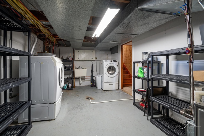 1010 Ridge, GALENA, Illinois 61036, 3 Bedrooms Bedrooms, ,1 BathroomBathrooms,House,For Sale,Ridge,202506792