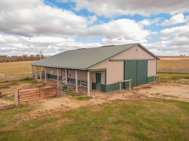 7876 Hickory Grove, SAVANNA, Illinois 61074, 3 Bedrooms Bedrooms, ,2 BathroomsBathrooms,House,For Sale,Hickory Grove,202506797