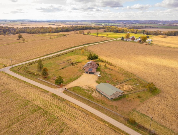 7876 Hickory Grove, SAVANNA, Illinois 61074, 3 Bedrooms Bedrooms, ,2 BathroomsBathrooms,House,For Sale,Hickory Grove,202506797