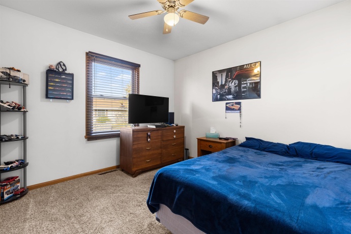 5450 Pocono, LOVES PARK, Illinois 61111, 4 Bedrooms Bedrooms, ,2 BathroomsBathrooms,House,For Sale,Pocono,202506799