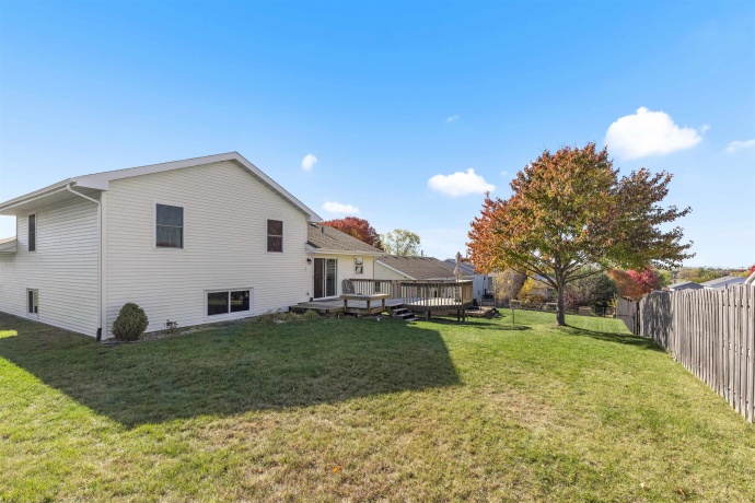 5450 Pocono, LOVES PARK, Illinois 61111, 4 Bedrooms Bedrooms, ,2 BathroomsBathrooms,House,For Sale,Pocono,202506799