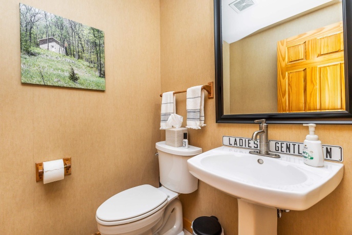 21 Belden School, GALENA, Illinois 61036, 3 Bedrooms Bedrooms, ,3 BathroomsBathrooms,House,For Sale,Belden School,202506807