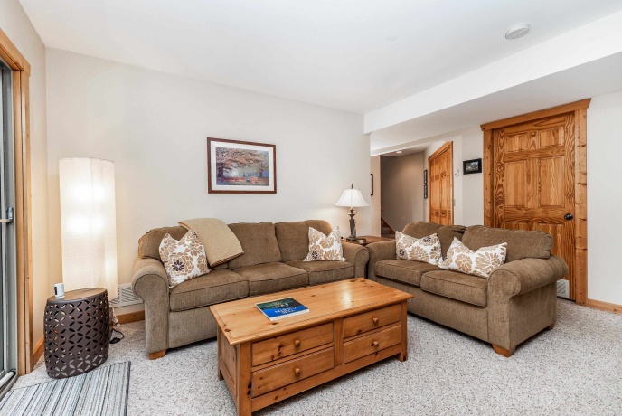 21 Belden School, GALENA, Illinois 61036, 3 Bedrooms Bedrooms, ,3 BathroomsBathrooms,House,For Sale,Belden School,202506807