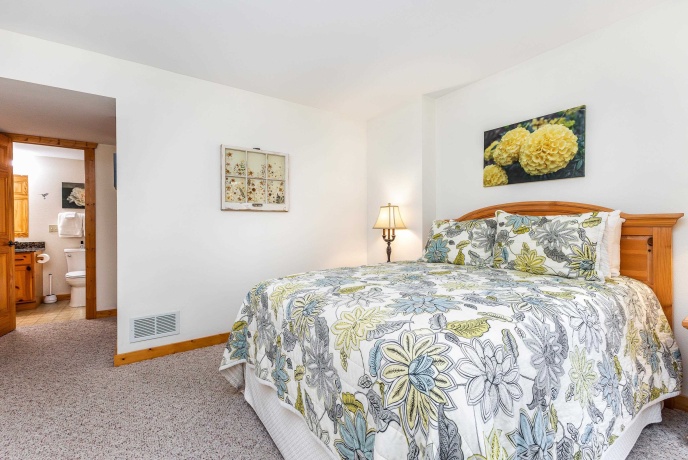 21 Belden School, GALENA, Illinois 61036, 3 Bedrooms Bedrooms, ,3 BathroomsBathrooms,House,For Sale,Belden School,202506807