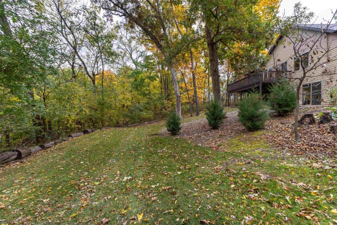 21 Belden School, GALENA, Illinois 61036, 3 Bedrooms Bedrooms, ,3 BathroomsBathrooms,House,For Sale,Belden School,202506807