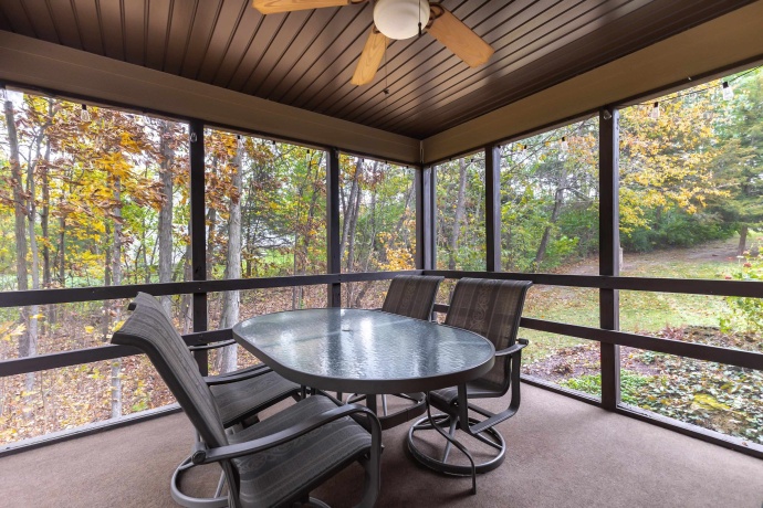 21 Belden School, GALENA, Illinois 61036, 3 Bedrooms Bedrooms, ,3 BathroomsBathrooms,House,For Sale,Belden School,202506807