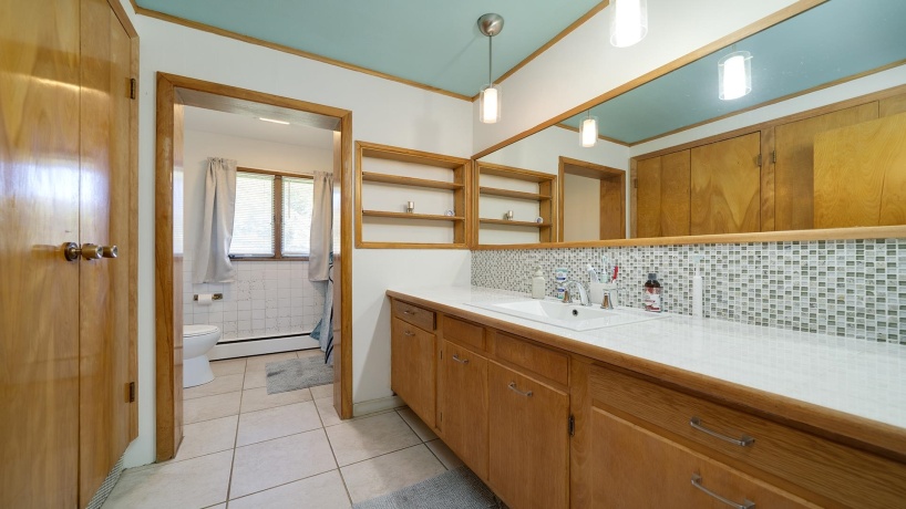 5588 35th, ROCKFORD, Illinois 61109, 3 Bedrooms Bedrooms, ,2 BathroomsBathrooms,House,For Sale,35th,202506809