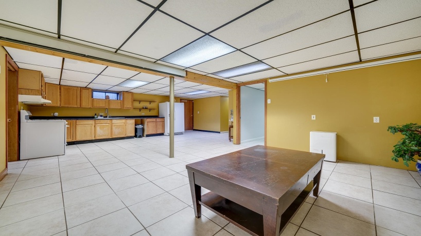 5588 35th, ROCKFORD, Illinois 61109, 3 Bedrooms Bedrooms, ,2 BathroomsBathrooms,House,For Sale,35th,202506809