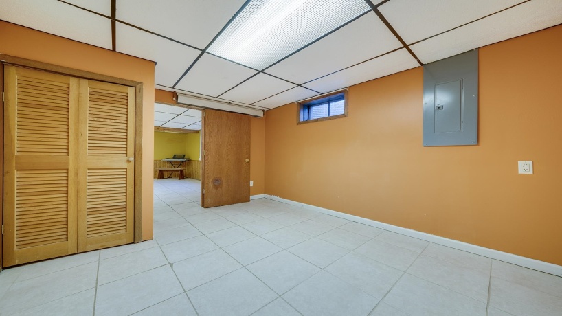 5588 35th, ROCKFORD, Illinois 61109, 3 Bedrooms Bedrooms, ,2 BathroomsBathrooms,House,For Sale,35th,202506809