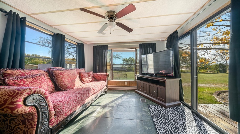 5588 35th, ROCKFORD, Illinois 61109, 3 Bedrooms Bedrooms, ,2 BathroomsBathrooms,House,For Sale,35th,202506809