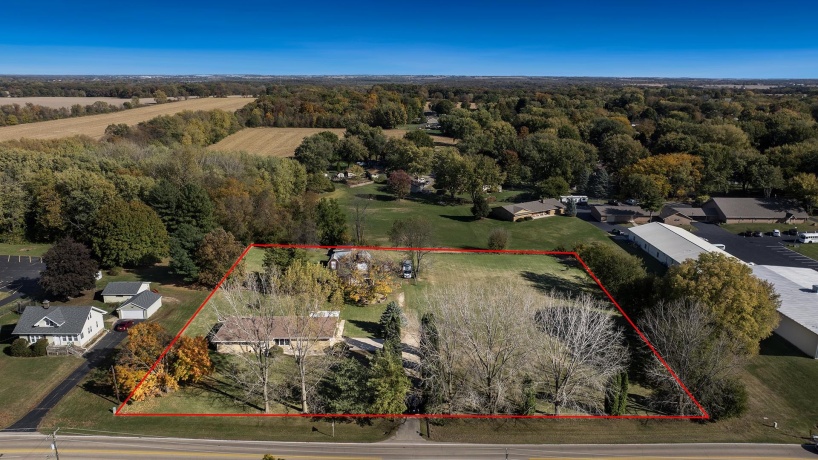 5588 35th, ROCKFORD, Illinois 61109, 3 Bedrooms Bedrooms, ,2 BathroomsBathrooms,House,For Sale,35th,202506809