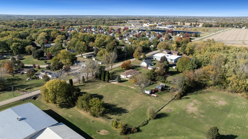 5588 35th, ROCKFORD, Illinois 61109, 3 Bedrooms Bedrooms, ,2 BathroomsBathrooms,House,For Sale,35th,202506809