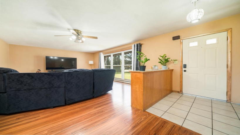 5588 35th, ROCKFORD, Illinois 61109, 3 Bedrooms Bedrooms, ,2 BathroomsBathrooms,House,For Sale,35th,202506809