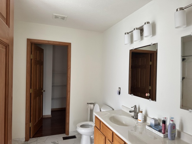 1916 Prestwold, MACHESNEY PARK, Illinois 61115, 3 Bedrooms Bedrooms, ,3 BathroomsBathrooms,House,For Sale,Prestwold,202506816