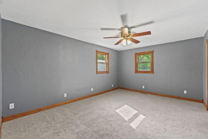 8099 Clearview Dr, ROCKFORD, Illinois 61102, 3 Bedrooms Bedrooms, ,2 BathroomsBathrooms,House,For Sale,Clearview Dr,202506818